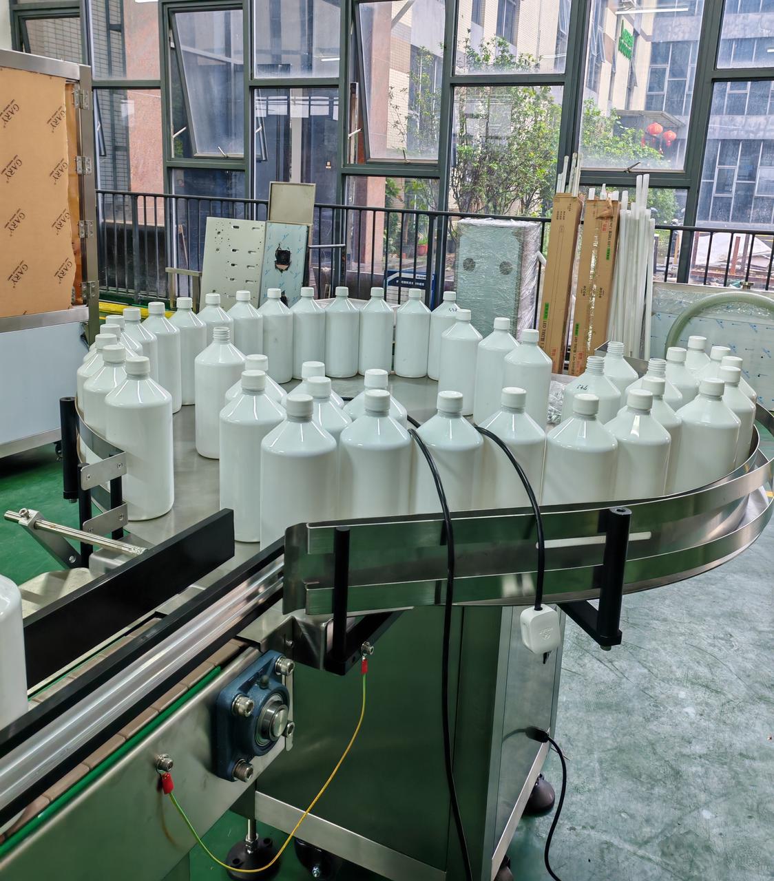 CSC3118-Successful Case-1L Syrup Liquid Filling and Capping System